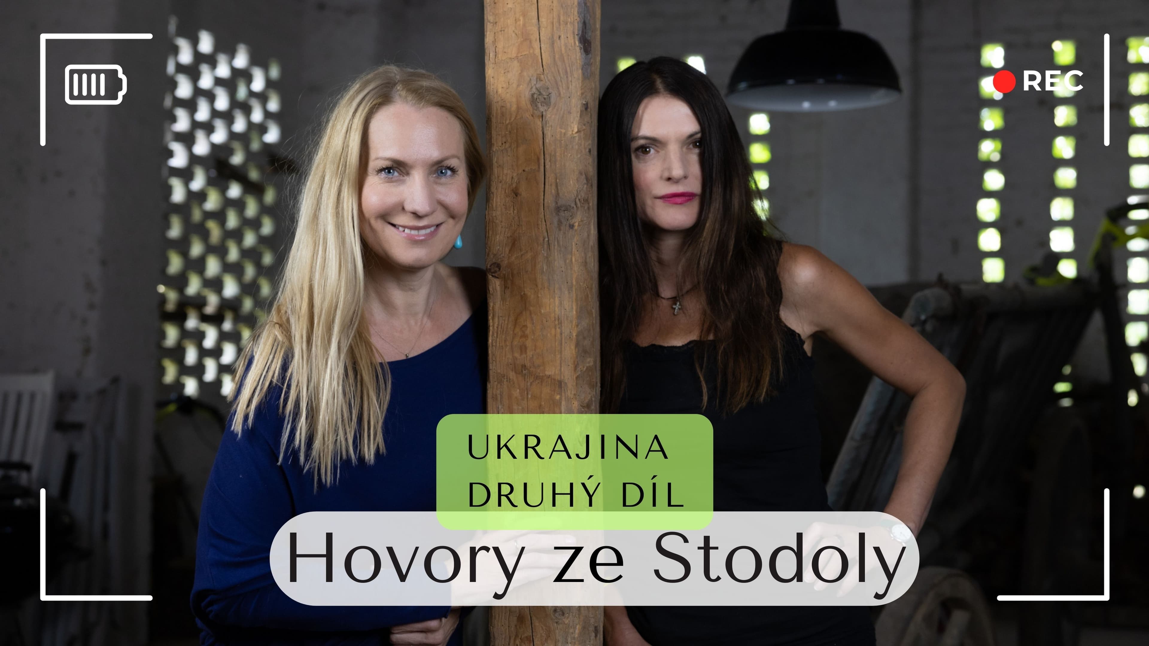 HOVORY ZE STODOLY II: “Boj na frontě si neužívám, ale jen v bojových akcích se dá získat skutečně silný materiál,” říká Lenka Klicperová kolegyni Markétě Kutilové.